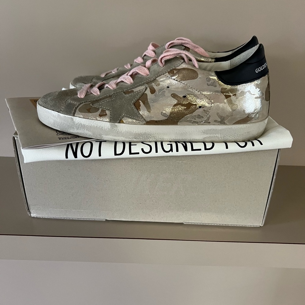 Golden Goose Pink Camo Size 39 EUC! Only worn 2 Times!